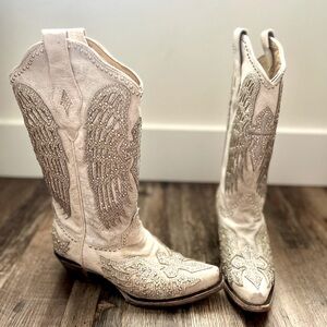 Elegant White Embellished Women's Cowboy Boots